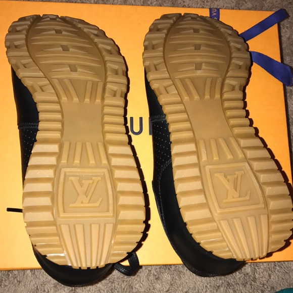 LIMITED EDITION LOUIS VUITTON X SUPREME COLLECTION - Picture 4 of 8